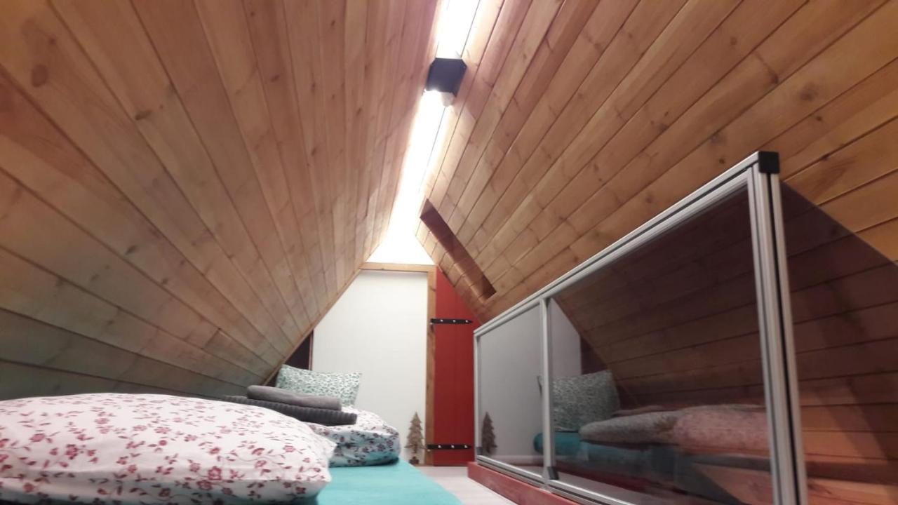 Chaloupka Pod Kanci Stezkou Nova Ves nad Nisou Ngoại thất bức ảnh